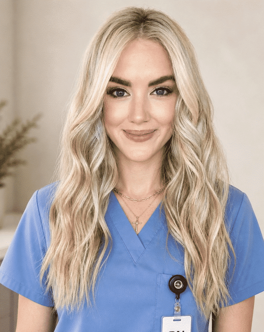 Alyssa Lindgren, RN, BSN | Registered Nurse & Medical Reviewer