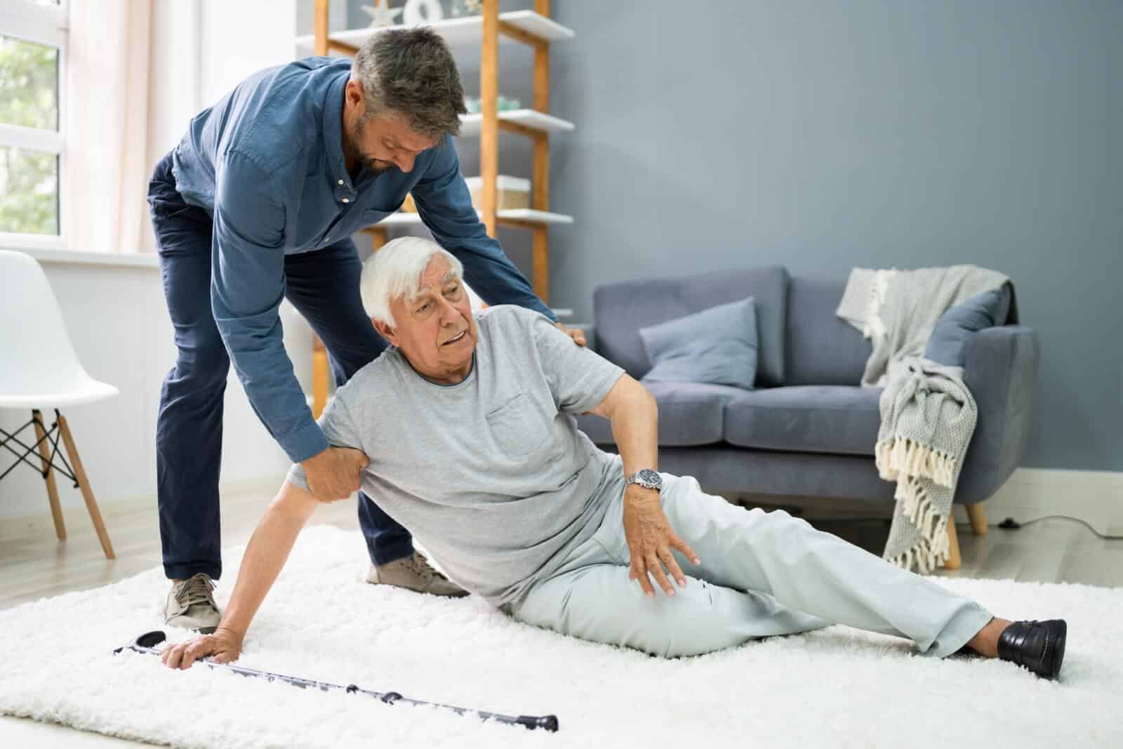 How Fall Detection Devices Reduce Fall-Related Injuries